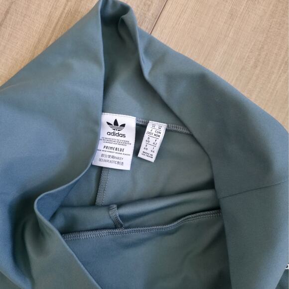 Adidas Prime Blue Gray Blue 3 Stripe Cycling Shorts Women Sz M - Picture 5 of 8